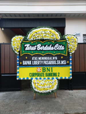 Papan Bunga Duka di Pemepek